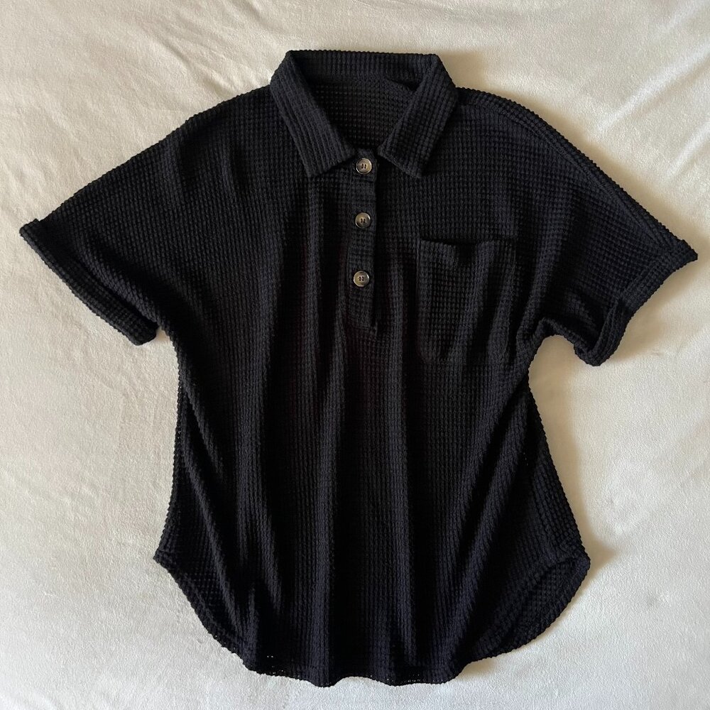 Women’s Black Waffle Knit Collared Shirt Size L Short Sleeve Textured Oversized